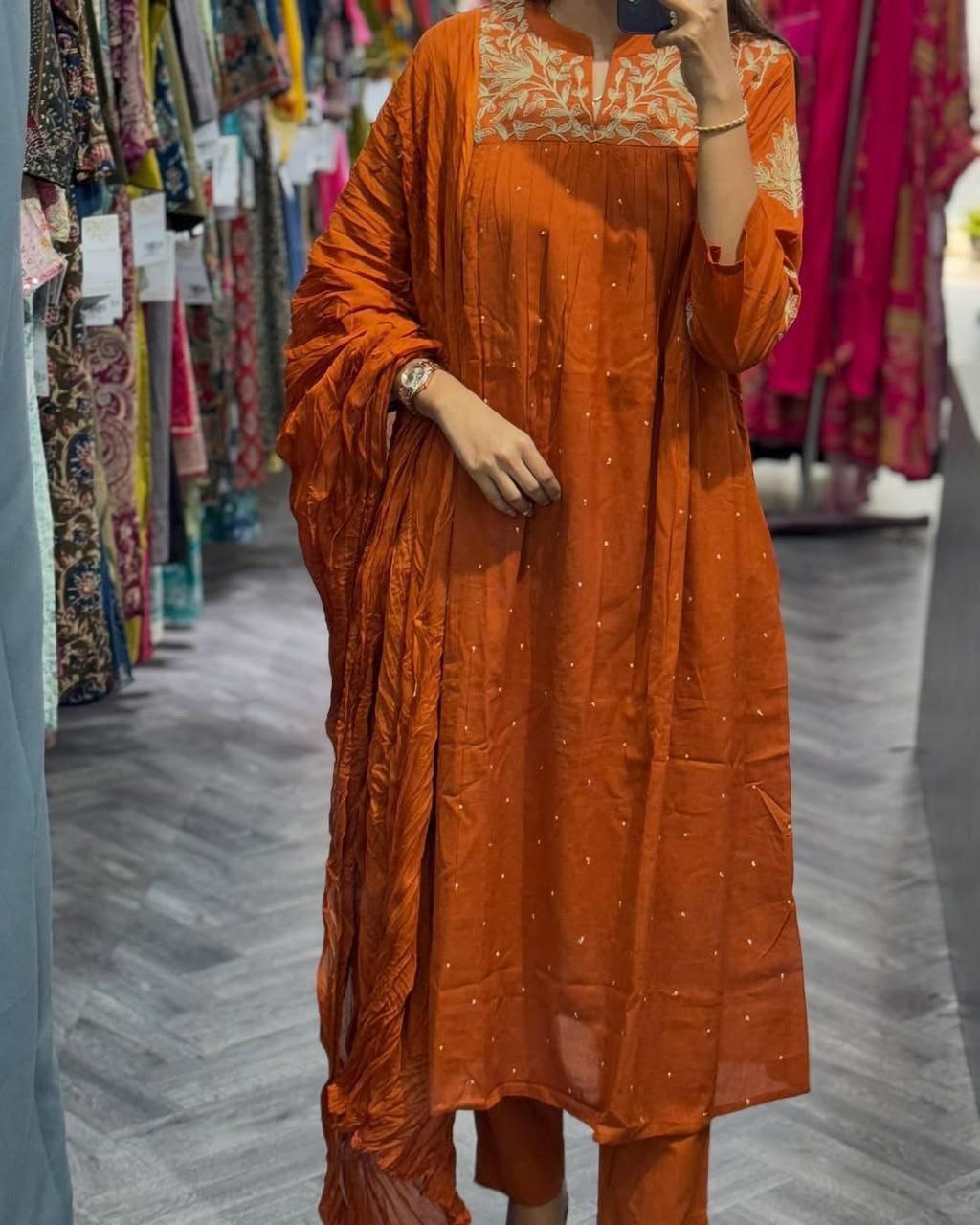 Anarkali kurta