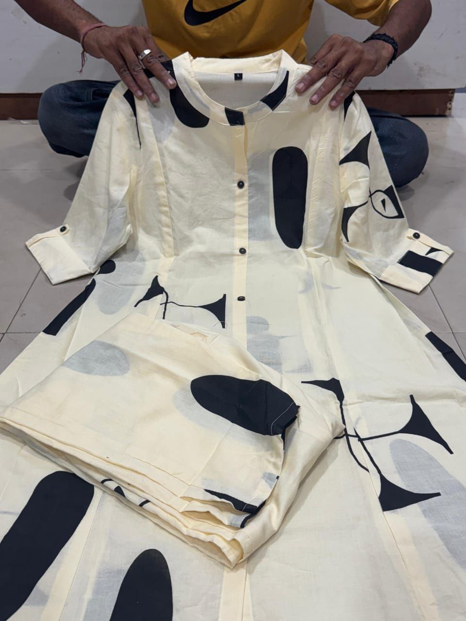 Premium  Kurti  Traditional & Ceremonial Clothing