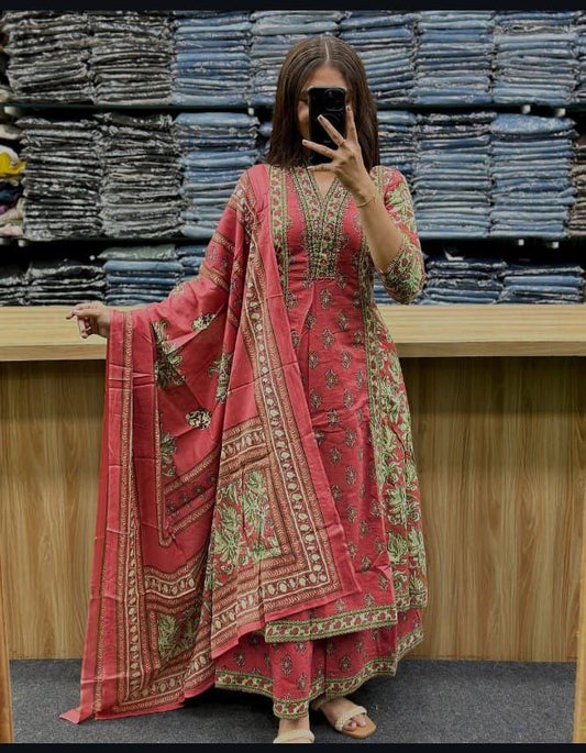 Aline kurta