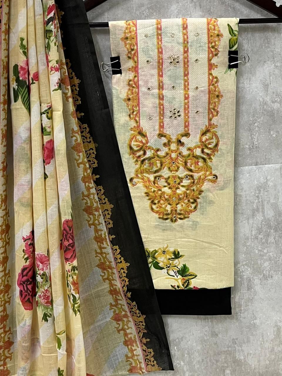 Premium floral Cotton set Traditional & Ceremonial Clothing