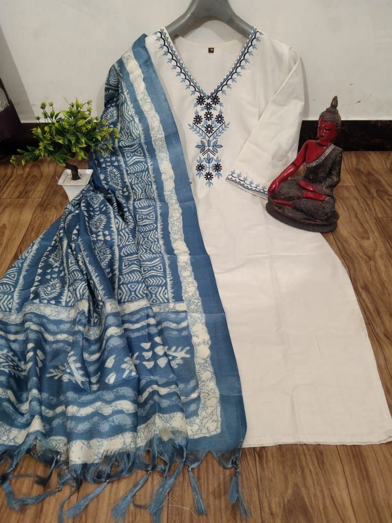 Premium  multicolor Kurti  Traditional & Ceremonial Clothing