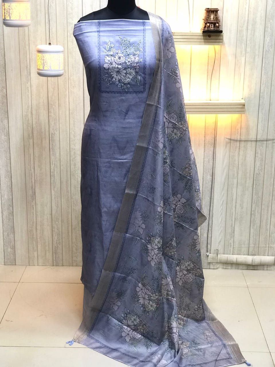 Premium floral striped  Traditional & Ceremonial Clothing