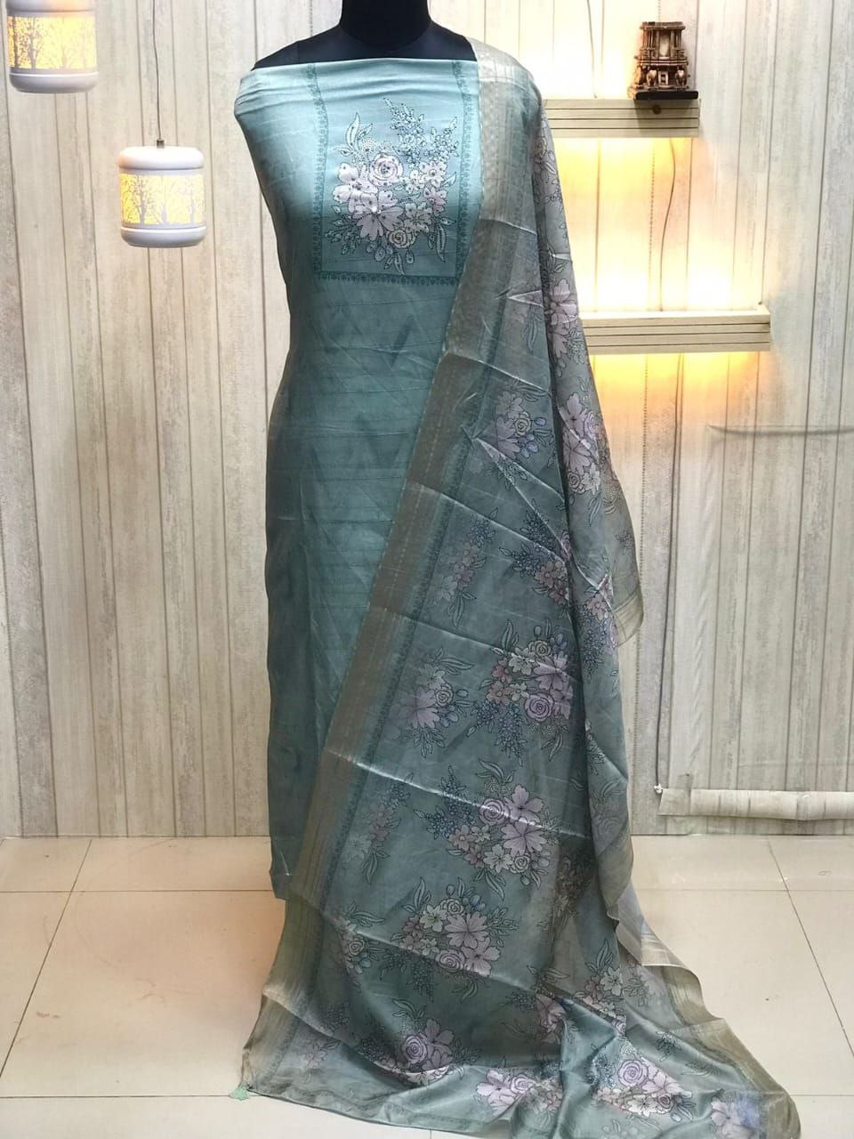 Premium floral striped  Traditional & Ceremonial Clothing