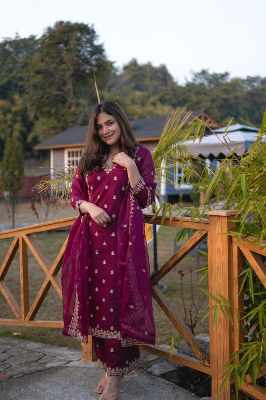 Premium black Traditional & Ceremonial Clothing