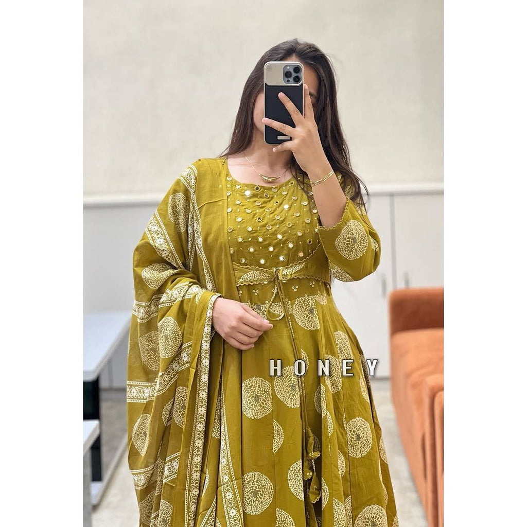 Premium floral Kurta  Traditional & Ceremonial Clothing