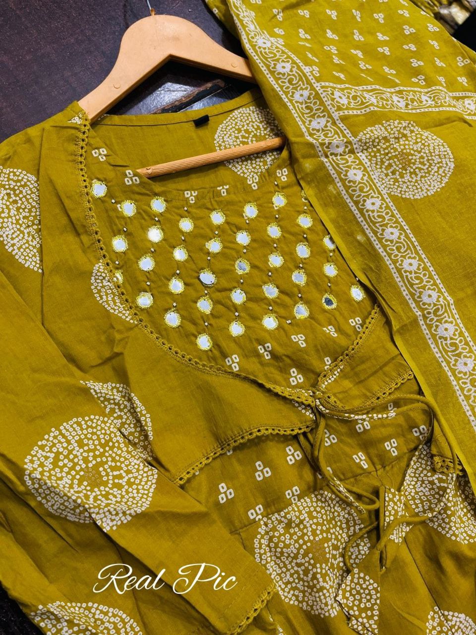 Premium floral Kurta  Traditional & Ceremonial Clothing