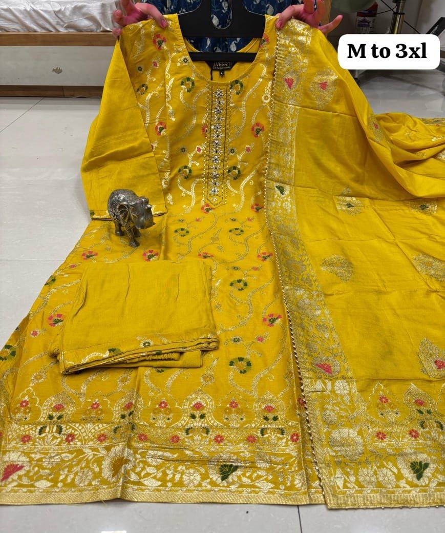 Premium floral Traditional & Ceremonial Clothing
