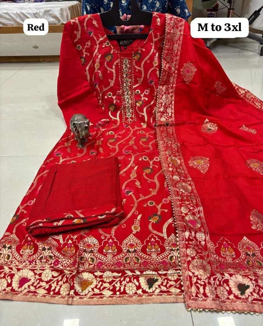 Premium floral Traditional & Ceremonial Clothing
