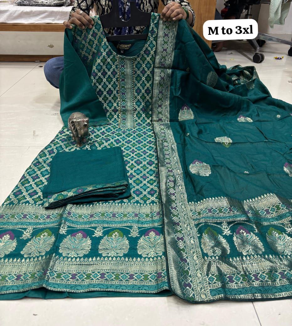 Premium floral Traditional & Ceremonial Clothing